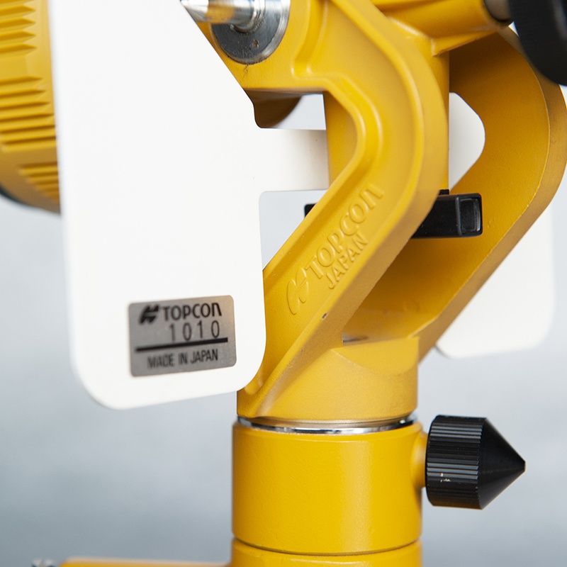 Topcon 日廠稜鏡+基座
